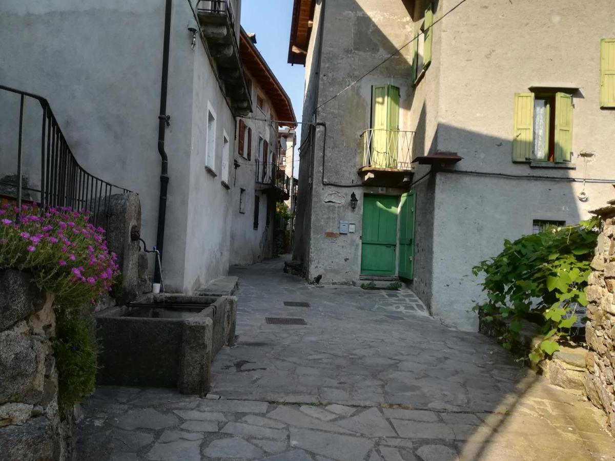 La Piccionaia Villa Varallo Exterior photo